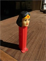 Vintage Wonder Woman Pez dispenser