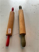 2 rolling pins. Green and red handle