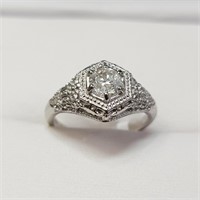 $4400 10K  Diamond(0.73ct) Ring