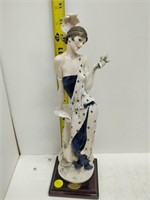 fantastic Giuseppe armani "Camille" figurine