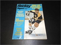 1975 Hockey Digest Bobby Orr on Cover