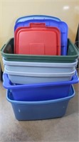 5 Plastic Totes w/lids