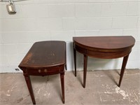 2 Antique Tables
