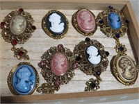 CAMEO STYLE BROOCHES