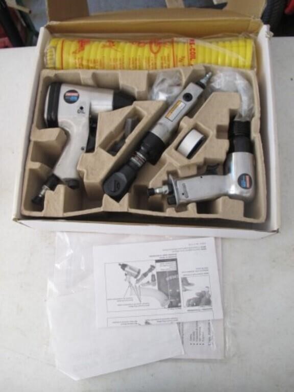 CRAFTSMAN AIR TOOL SET, IN BOX, 3 PC, SEE PHOTOS