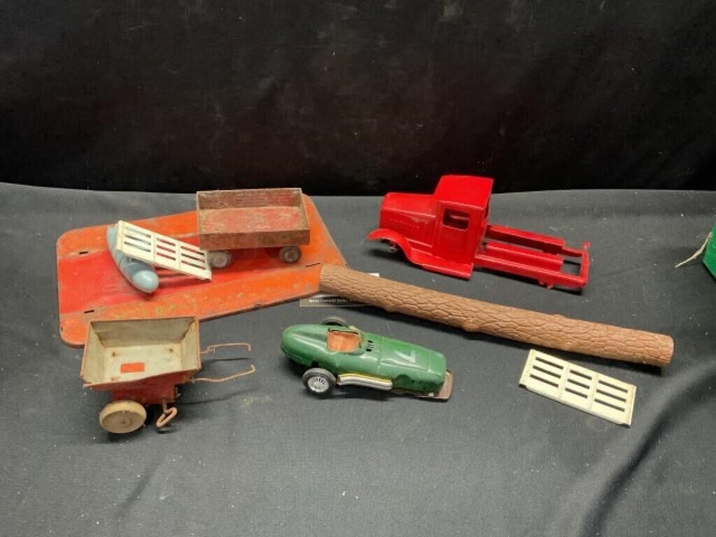 Misc Die Cast Truck and Tractor Pieces