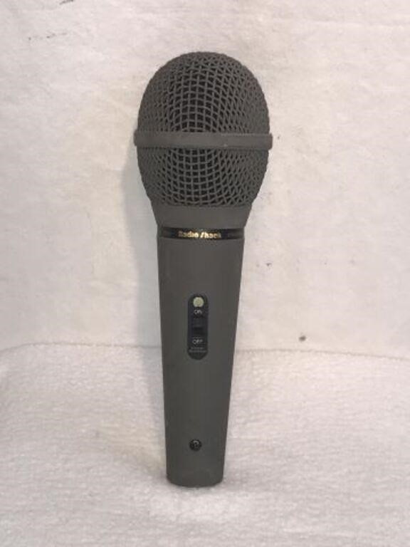Radio Shack Unidirectional Dynamic Microphone
