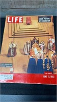 1953 Life Magazine Color Picture Of The Coronation