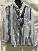 Men’s Gap Button Up Size Large