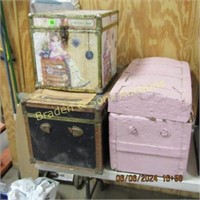 GROUP OF 3 VINTAGE STORAGE TRUNKS