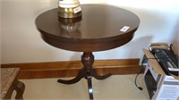 3 Foot Round End Table