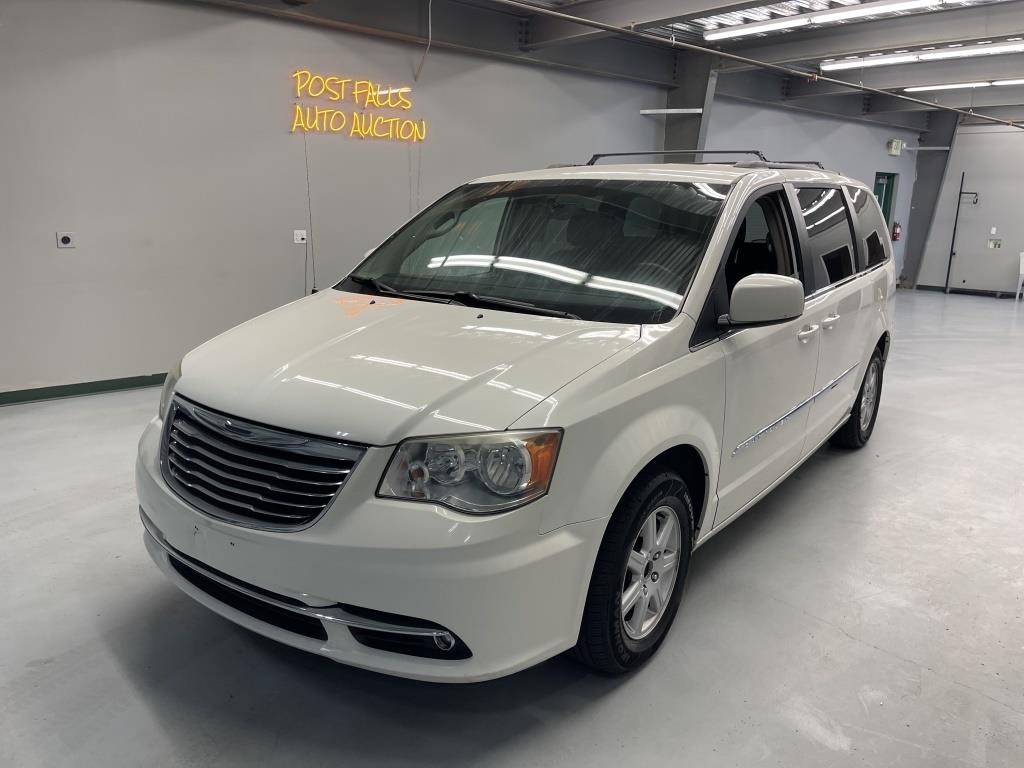 2012 Chrysler Town and Country