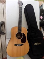 Dreadnought Jr. Martin Guitar with Case Limited Ed