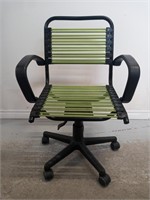 Bungee Desk Chair w/arms Green