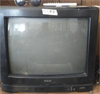 RCA TV W/ REMOTE