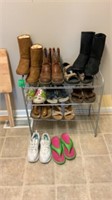 Shoe Rack with Shoes size 6