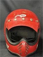 Vintage 1975 Bell Moto 3 helmet