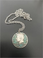 Vintage 1970’s Fifty Cent piece charm necklace JFK