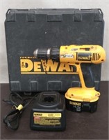 DeWalt 14.4V Drill w/Battery & Charger-works