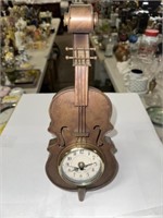 METAL VIOLIN  CLOCK