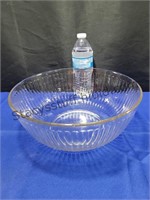 Clear Pyrex Bowl