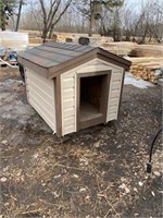 Insulated 3x4 shingled dog house