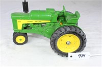 John Deere 630 Tractpr