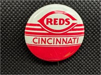 1950s MLB Pin Back Button Cincinnati Reds