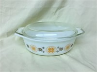Pyrex TOWN & COUNTRY Oval Casserole with Lid