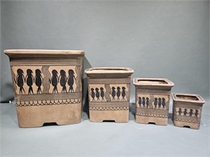 SET OF 4 GRADUTED POTTERY PLANTERS