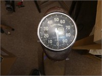 Vintage Health-O-Meter scale