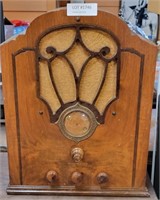 AMERICAN-BOSCH RESTORED MANTEL RADIO