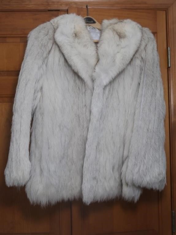 Natural Blue Fox Fur Cat-Sz Med