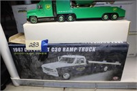 Die Cast Trucks BP Semi & '67 Chevy Tanker