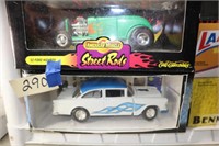 Die Cast Cars '32 Ford & Garage Car Display