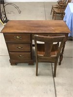 JB Van Sciver Wood Desk with 4 Drawers Oak
