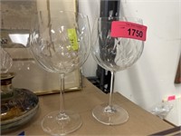 2PC CRYSTAL BLOWN GLASS WINE GLASSES