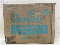 Box of Pampers diapers size 5