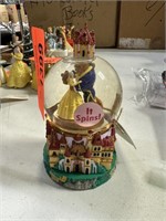 BEAUTY AND THE BEAST MUSICAL WATERGLOBE
