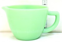 Jadeite measuring cup