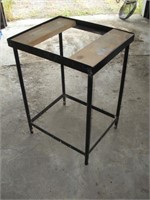 20 x 24 x 34 Inch Work Table