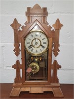 New Haven Gingerbread Mantel Clock