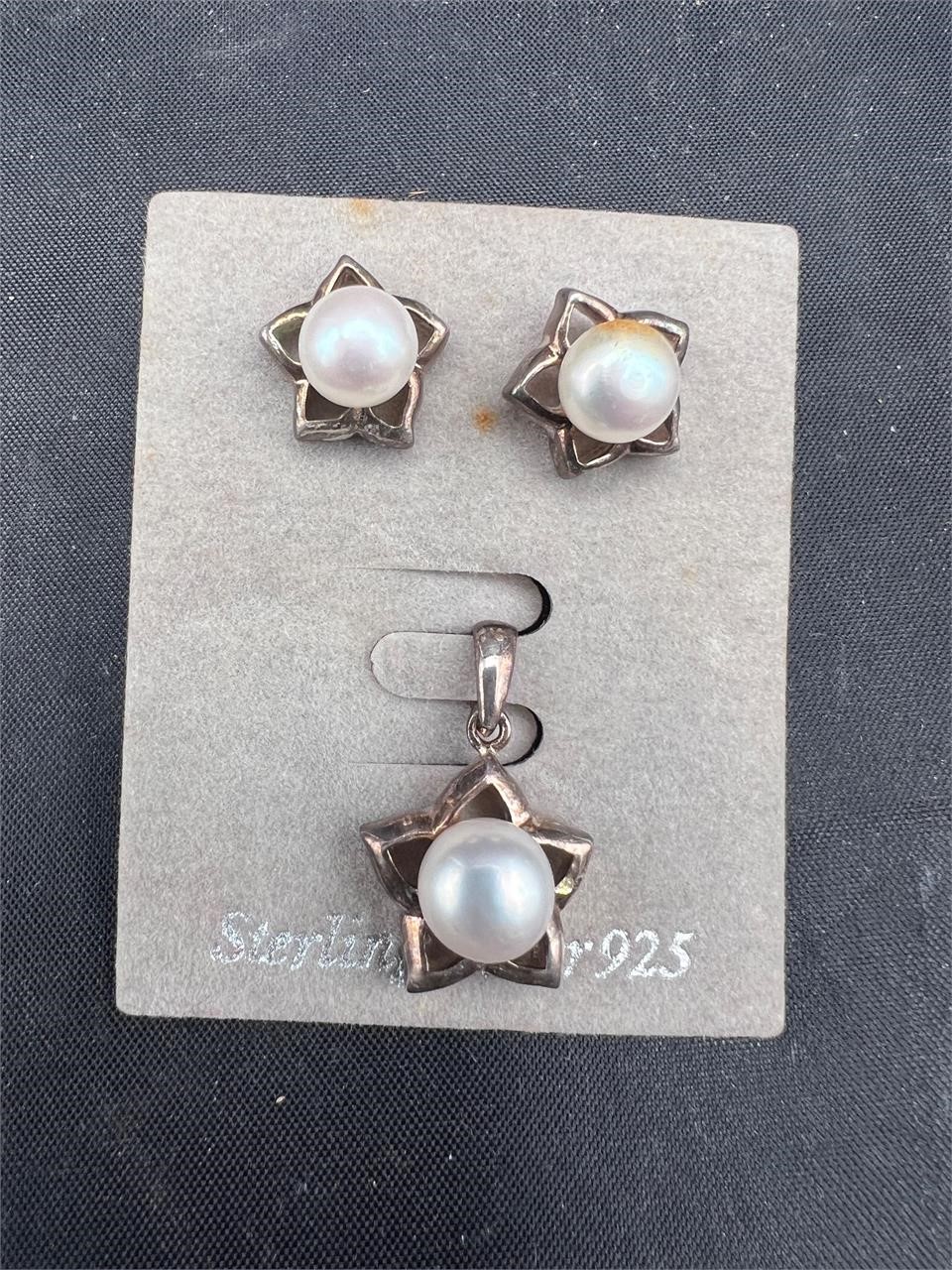 Sterling silver vintage earrings & pendant
