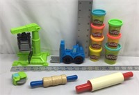 D2) SEVEN CANS OF PLAY-DOH, ROLLING PINS, LIFT