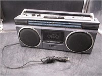 Hitachi Portable Stereo & Cassette Recorder