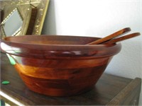 Wooden bowl set