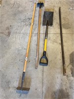 4 MISC HAND TOOLS 2 HOES, SHOVEL, AND ROCK BAR