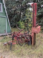 Linden Pull Type Hyd Driven Post Pounder