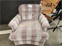RETRO STYLE LOUNGE CHAIR