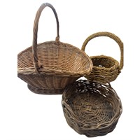 3 woven baskets w/ handles